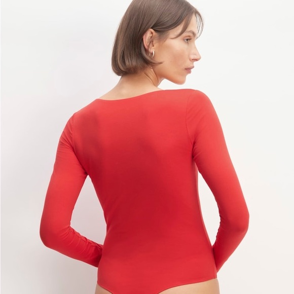 The Long-Sleeve Supima® Square-Neck Bodysuit- Red - Picture 2 of 4